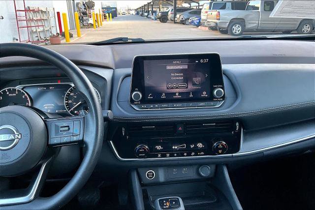 Certified 2023 Nissan Rogue SV image 7