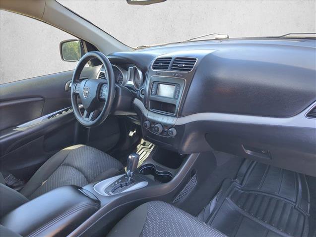 Used 2020 Dodge Journey SE w/ Blacktop Package FWD image 21