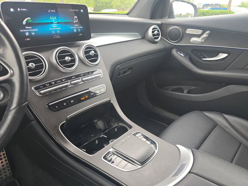 Certified 2022 Mercedes-Benz GLC 300 4MATIC image 29