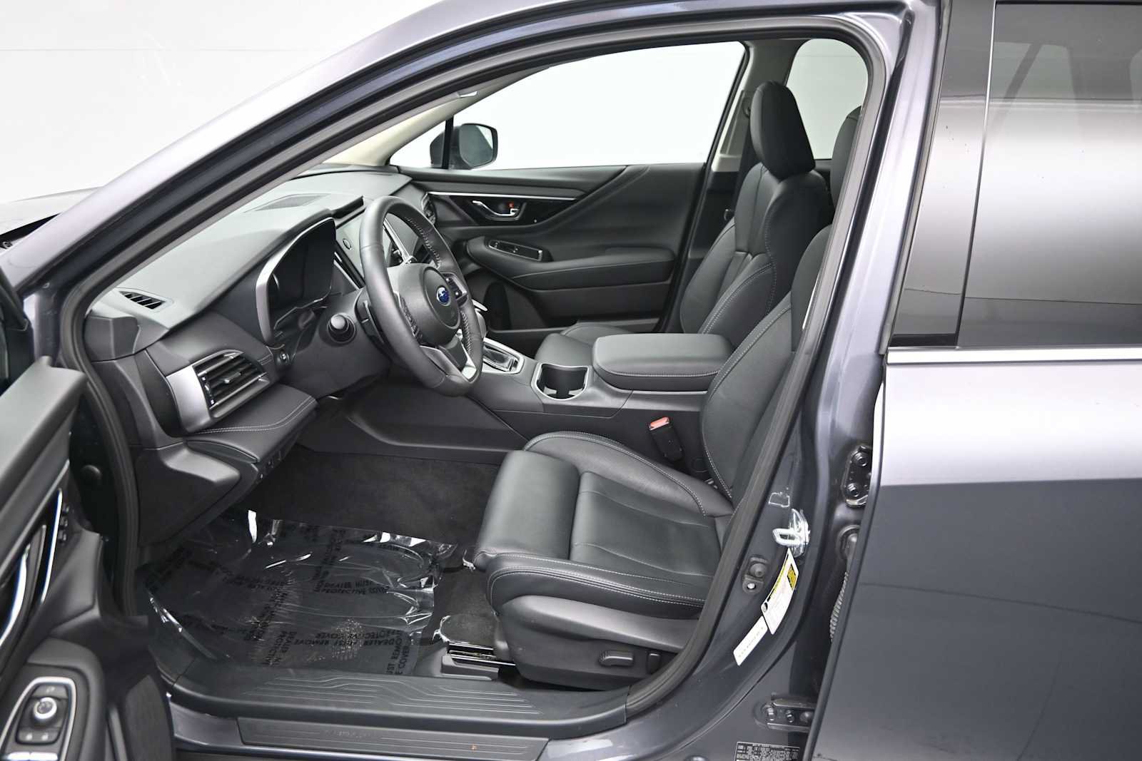 Used 2024 Subaru Outback Touring w/ Popular Package #2 AWD/4WD image 9