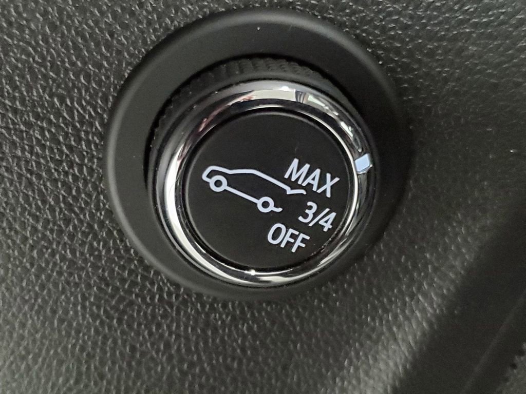 Used 2022 Buick Envision Preferred image 26