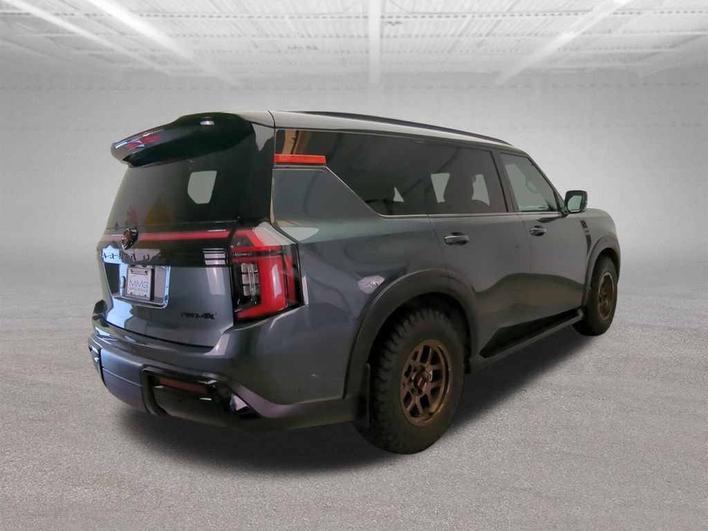 Used 2025 Nissan Armada PRO-4X AWD/4WD image 7