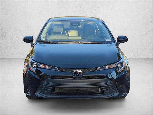 Used 2025 Toyota Corolla LE FWD image 2