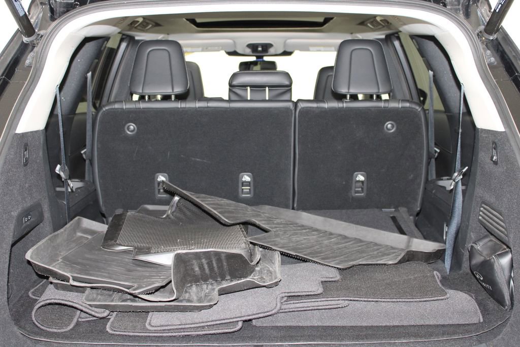 Used 2022 INFINITI QX60 Sensory w/ Cargo Package image 15