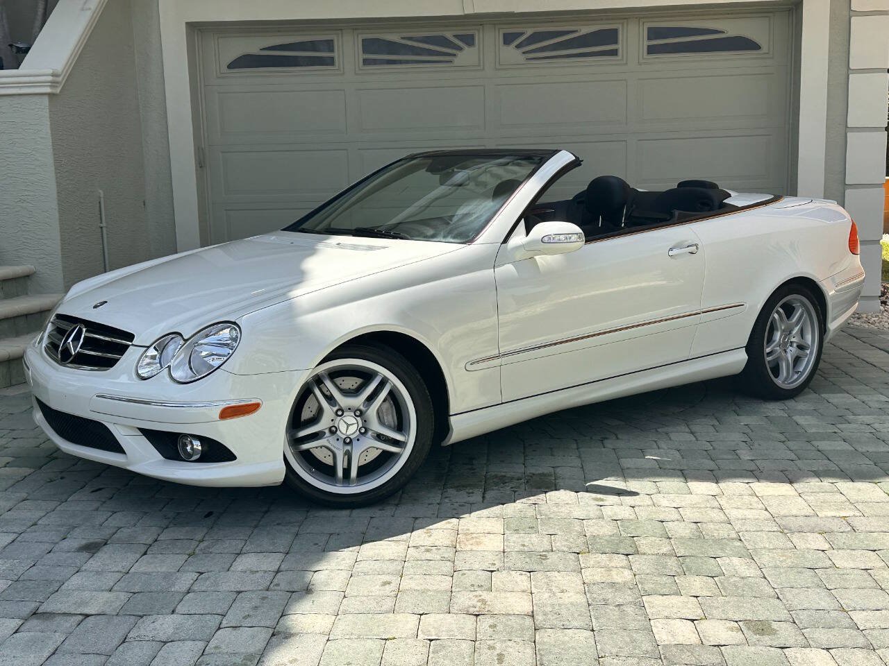 Used 2009 Mercedes-Benz CLK 550 Cabriolet