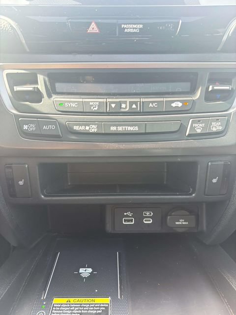 Certified 2025 Honda Passport EX-L image 18
