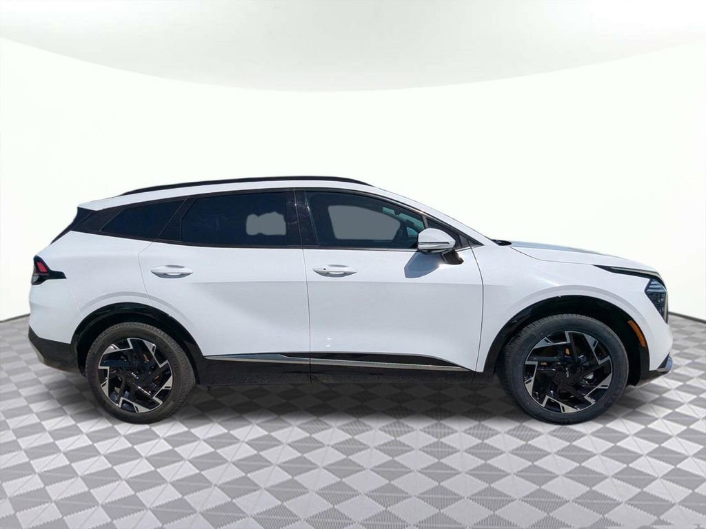 Used 2024 Kia Sportage SX FWD image 2