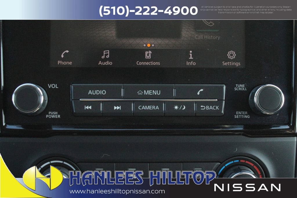 Used 2023 Nissan Titan SV image 21