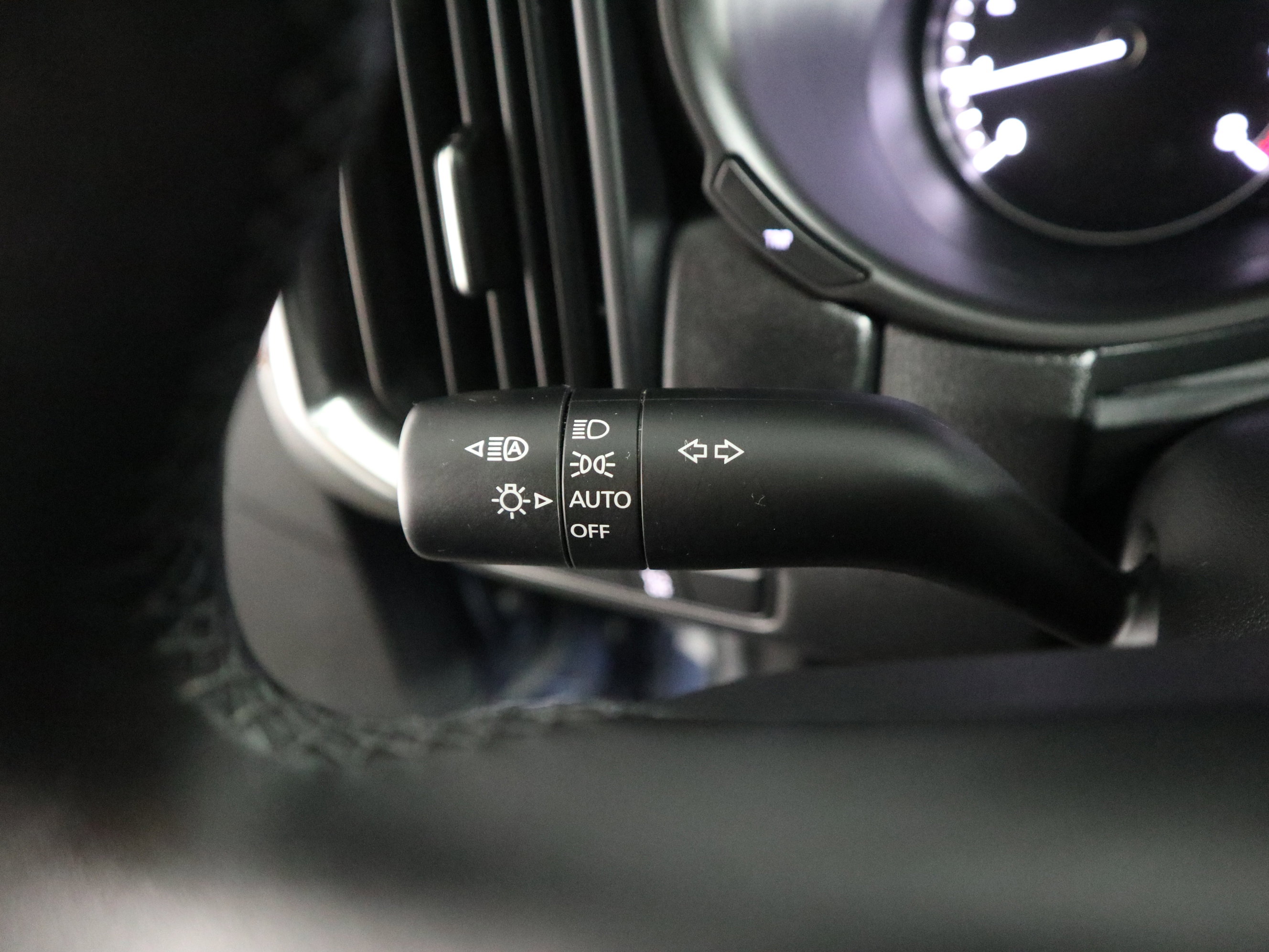 Certified 2025 MAZDA CX-50 AWD 2.5 S w/ Premium Plus Pkg image 25