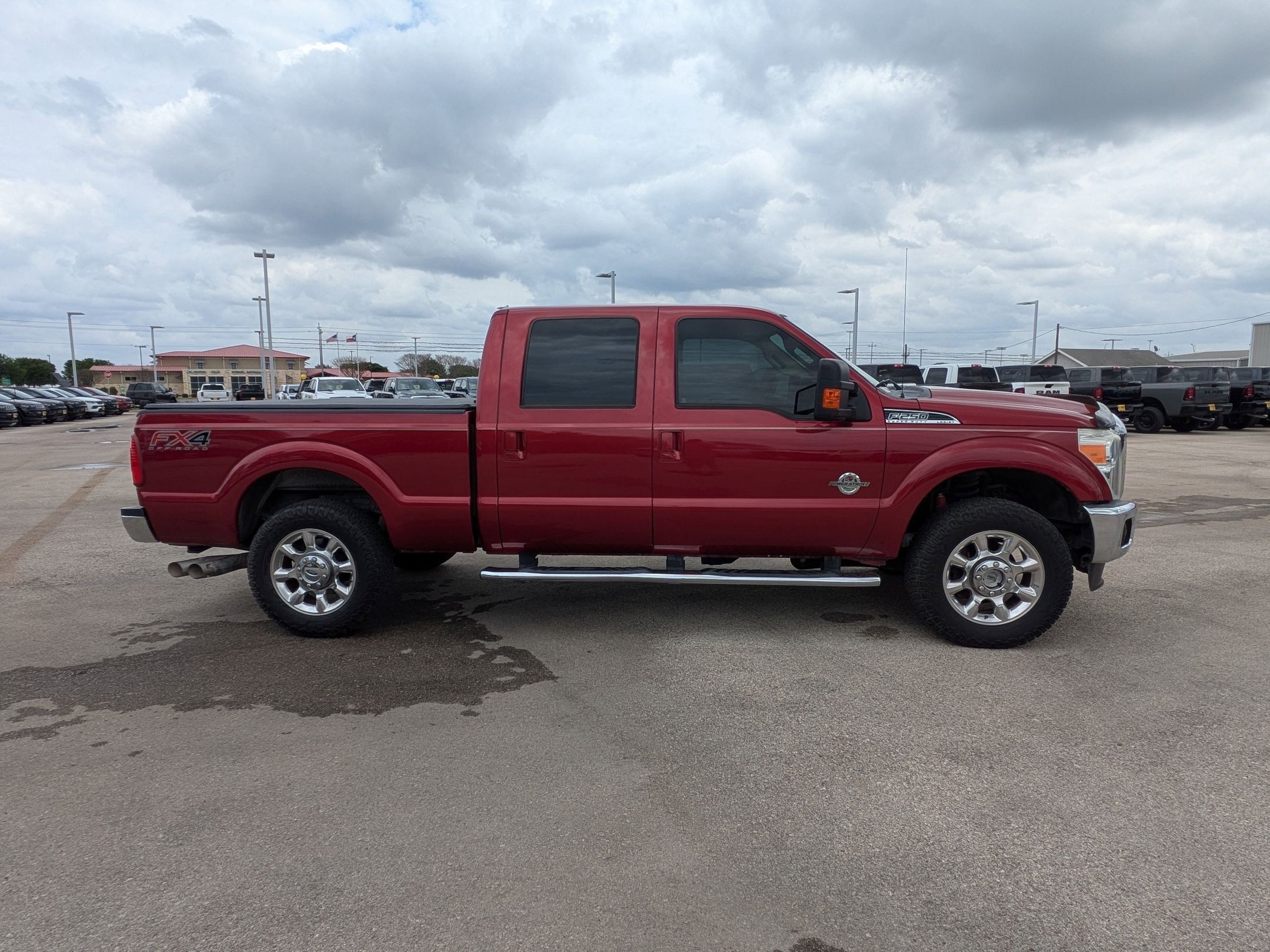 Used 2015 Ford F250 Lariat w/ Lariat Ultimate Package image 2