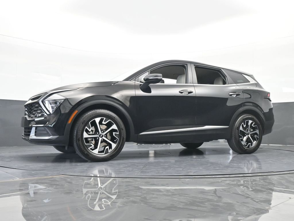 Used 2024 Kia Sportage EX image 55