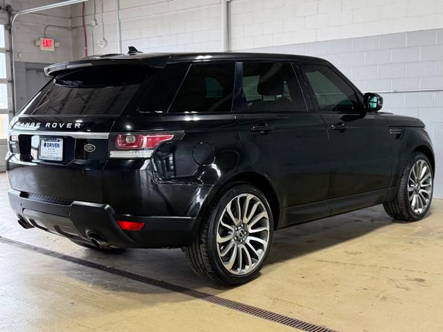 Used 2016 Land Rover Range Rover Sport SE image 12