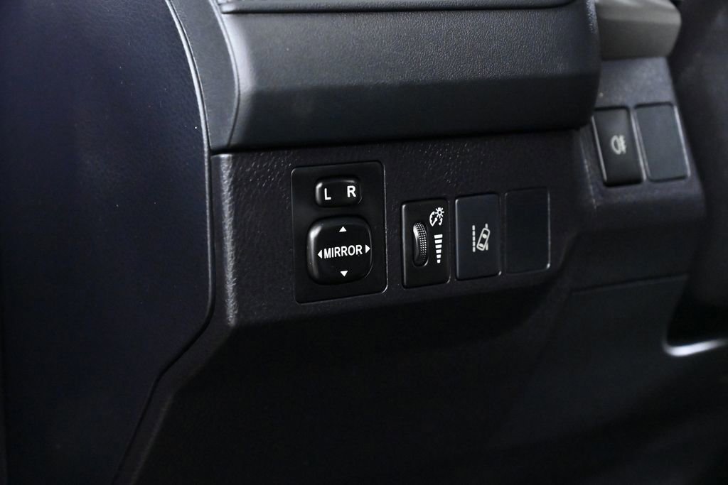 Used 2018 Toyota RAV4 LE w/ All Weather Liner Package image 20