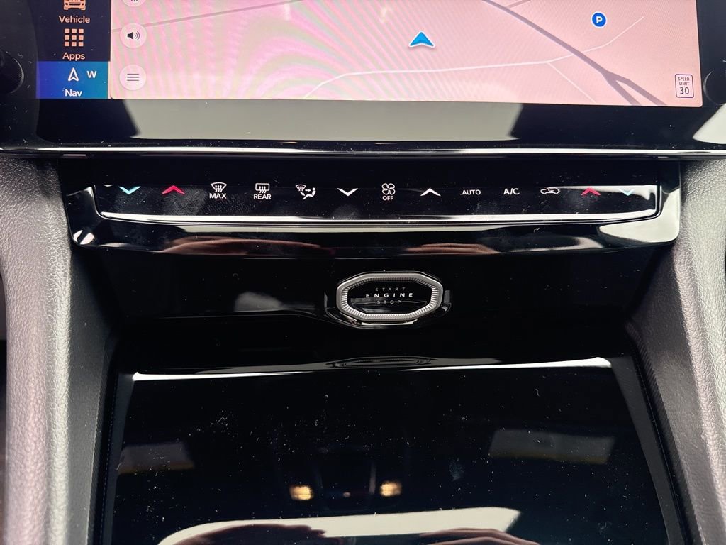 New 2026 Jeep Grand Cherokee Laredo image 16