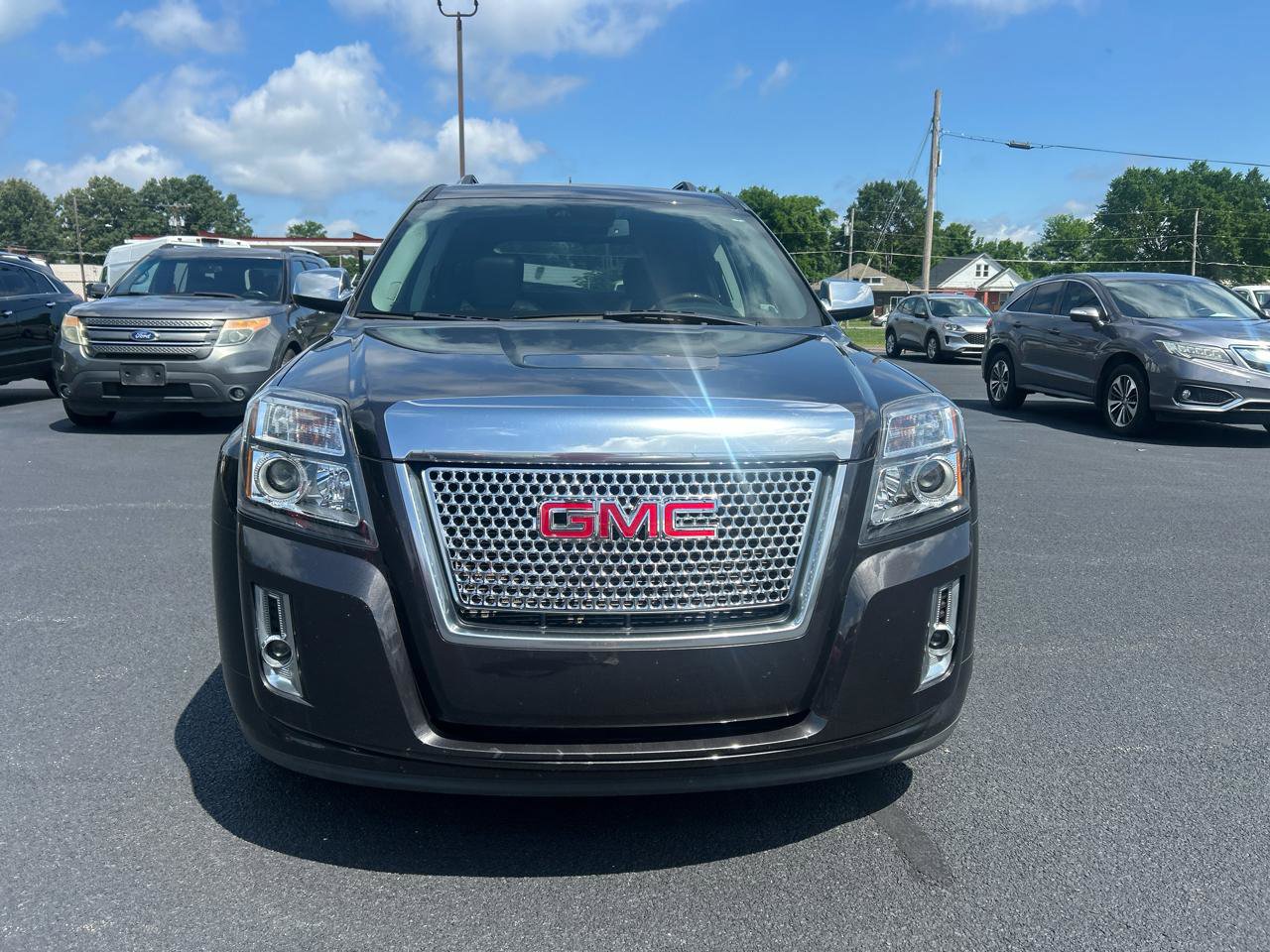 Used 2015 GMC Terrain Denali FWD image 2