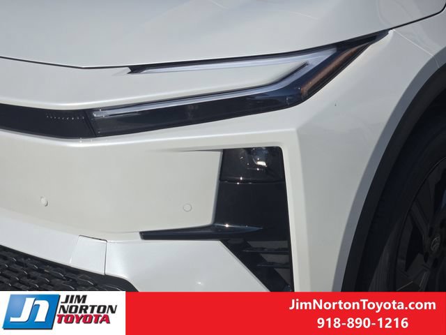 New 2026 Toyota C-HR AWD/4WD image 7