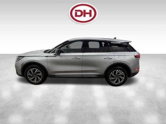 Used 2024 Lincoln Corsair AWD w/ Equipment Group 101A image 8