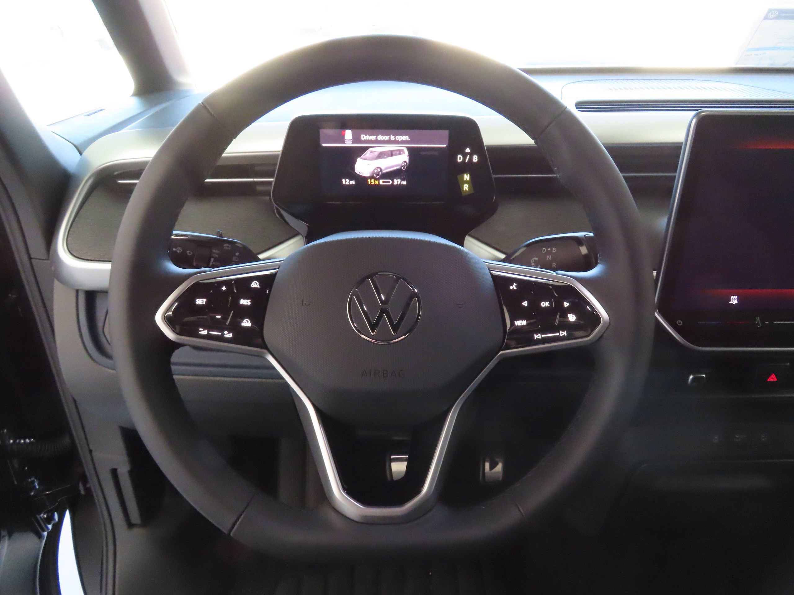 New 2025 Volkswagen ID. Buzz Pro S image 16