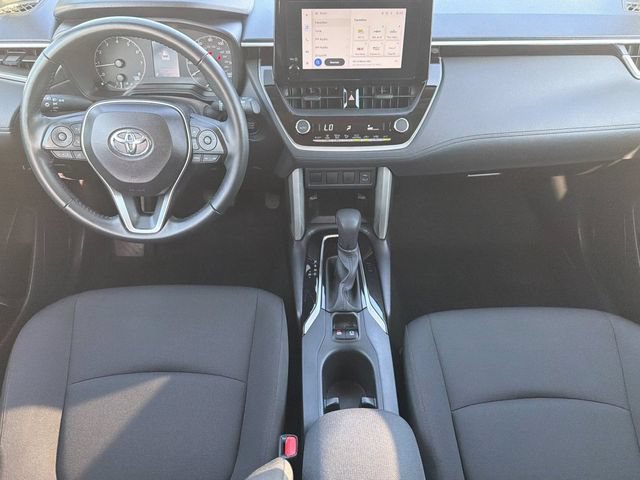 Used 2024 Toyota Corolla Cross LE FWD image 9