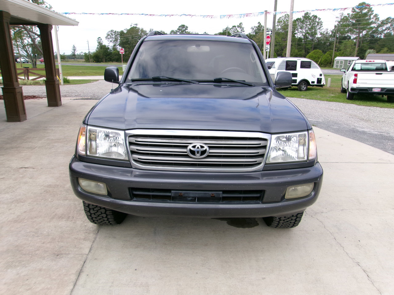 Used 2004 Toyota Land Cruiser image 2