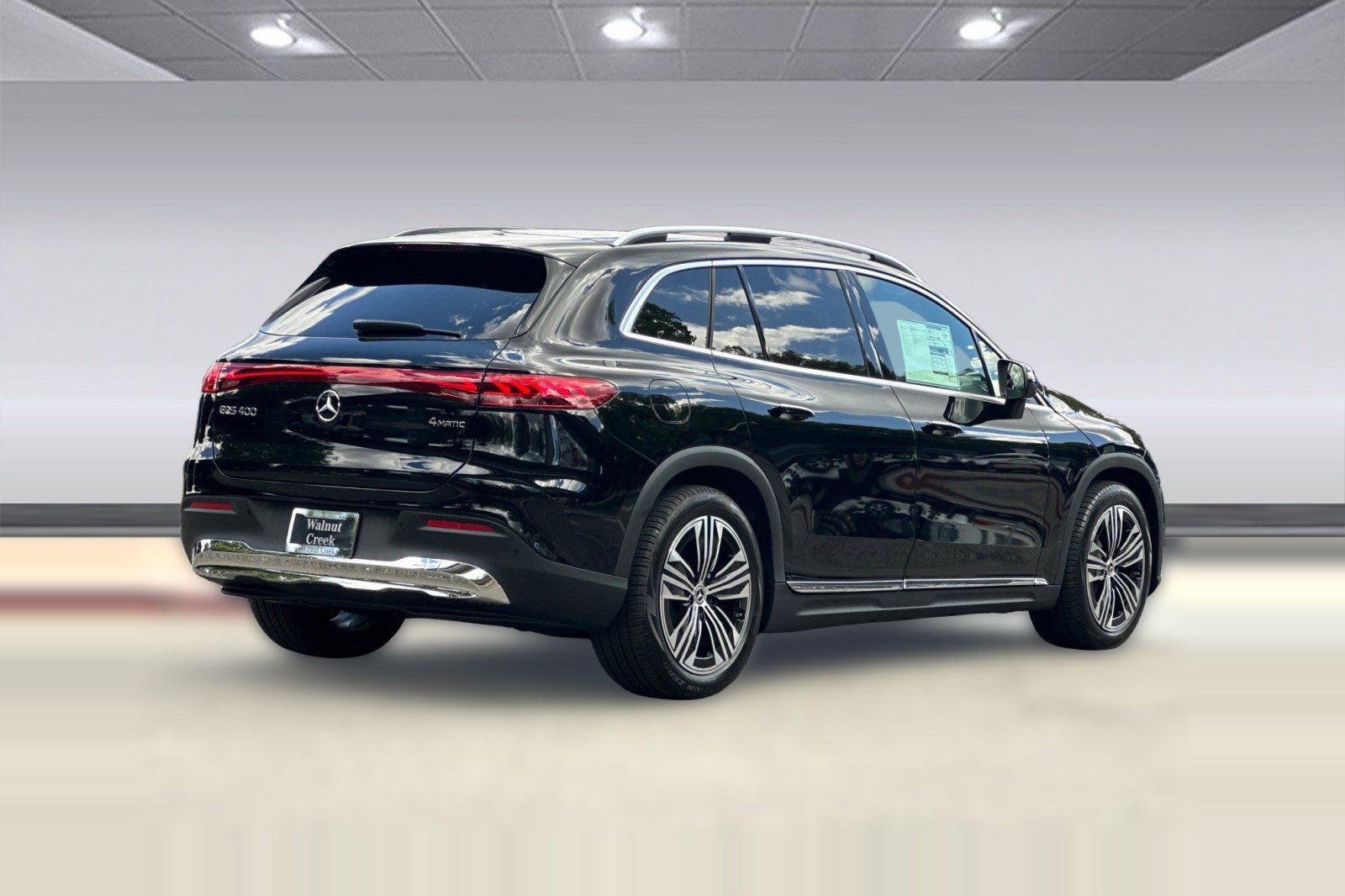 New 2026 Mercedes-Benz EQS 400 4MATIC SUV image 8