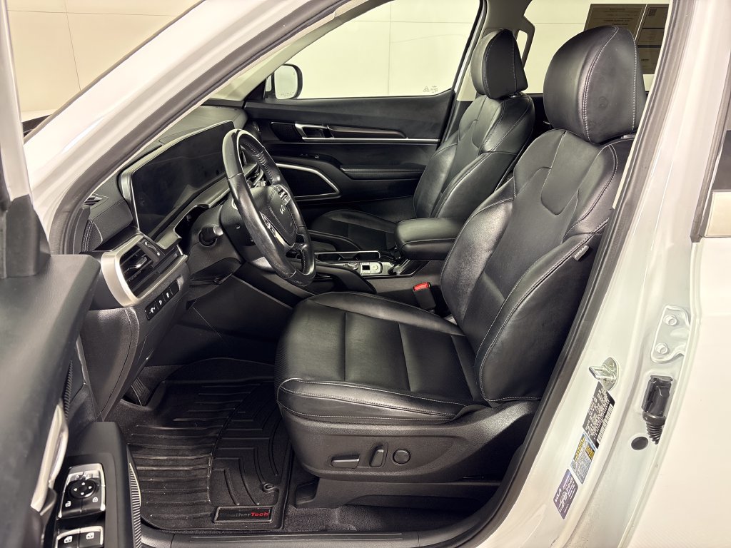 Used 2023 Kia Telluride S AWD/4WD image 29