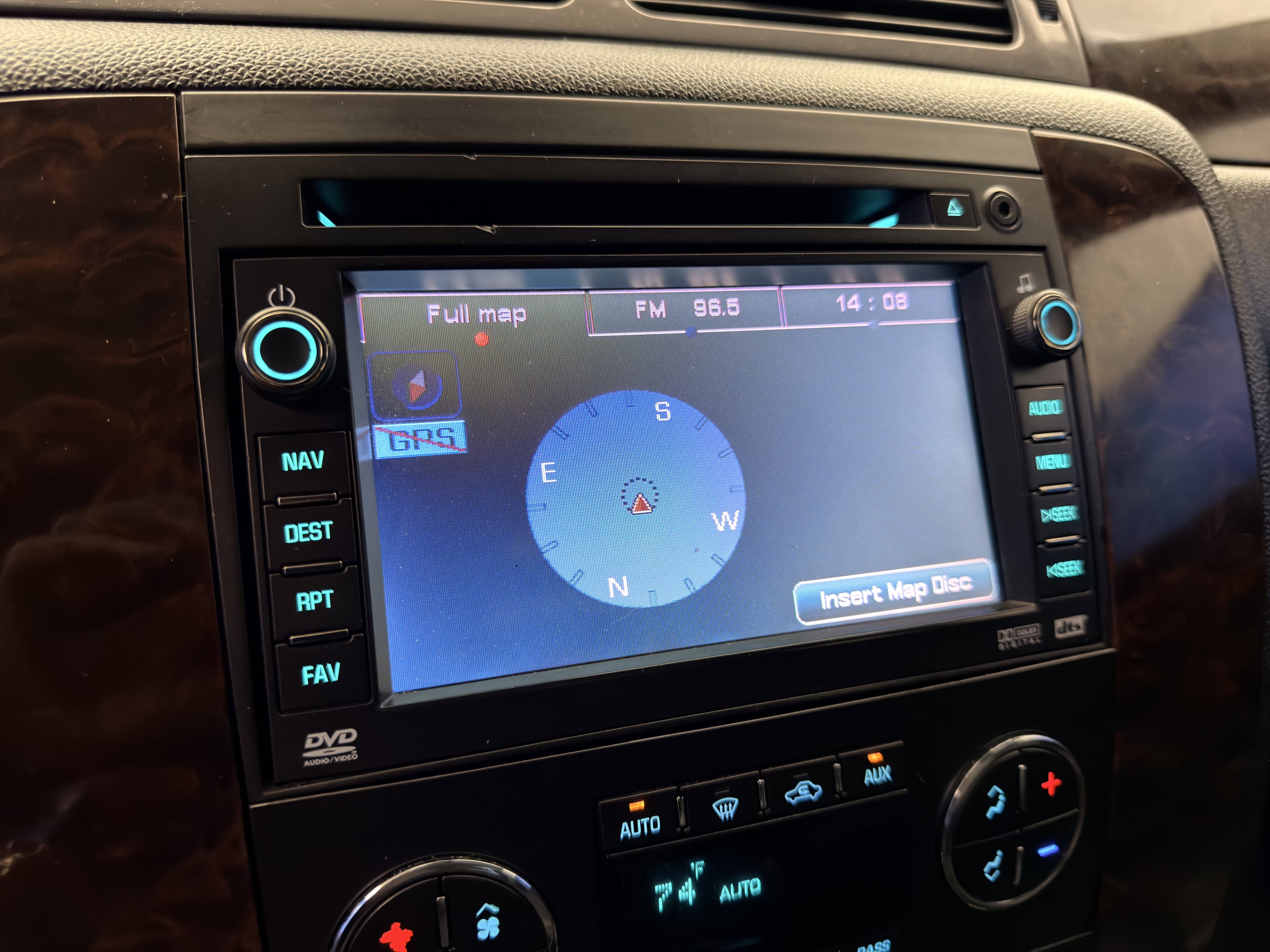 Used 2008 GMC Yukon Denali image 21