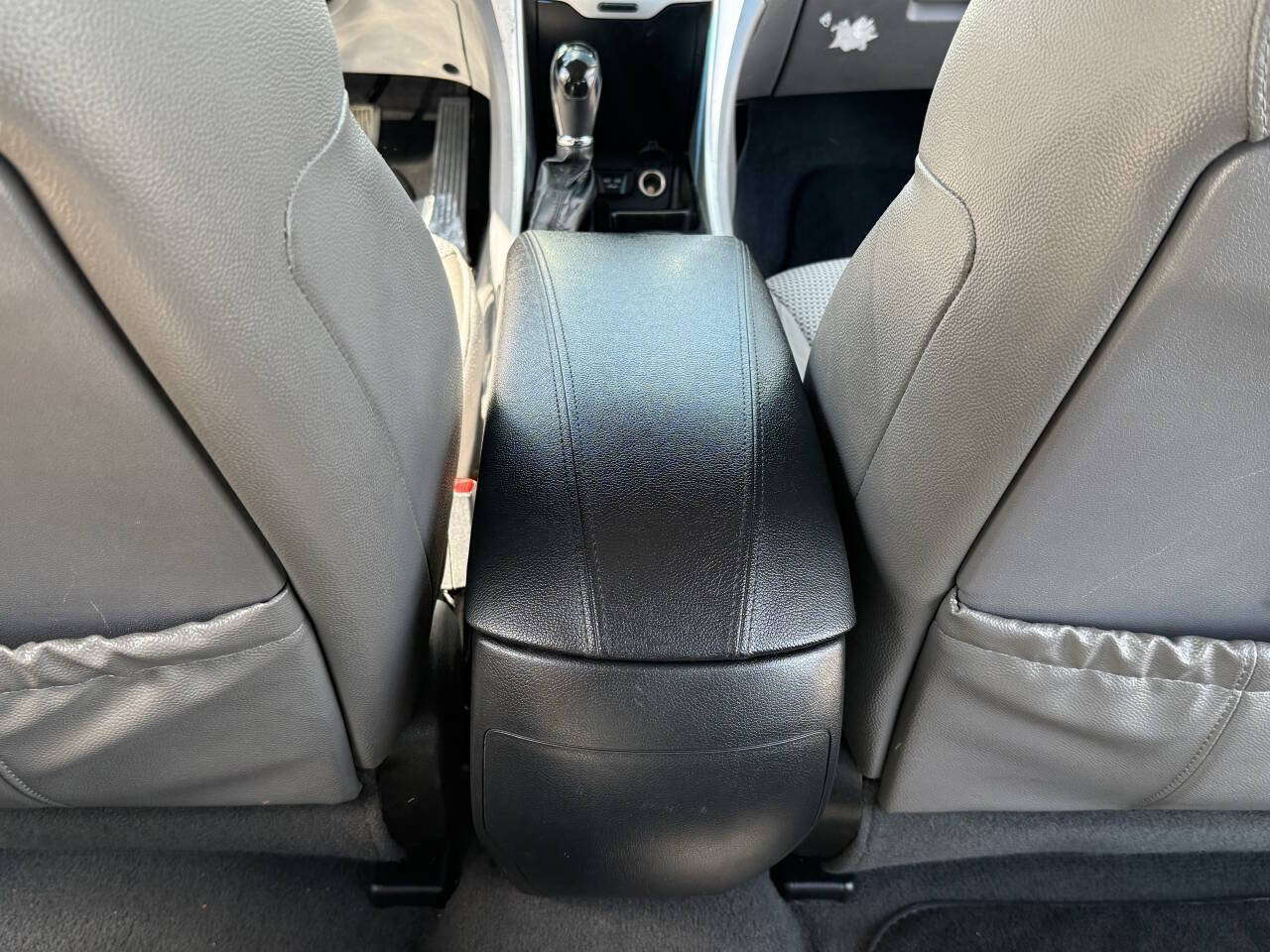 Used 2012 Hyundai Sonata SE FWD image 17