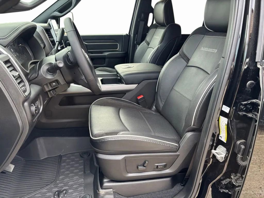 New 2026 RAM 3500 Laramie image 30