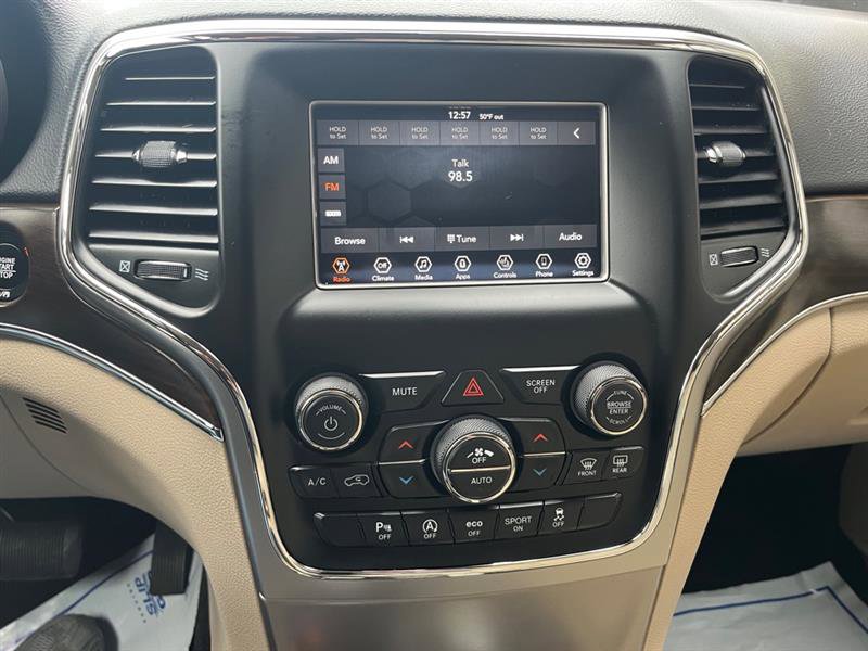 Used 2018 Jeep Grand Cherokee Limited image 14