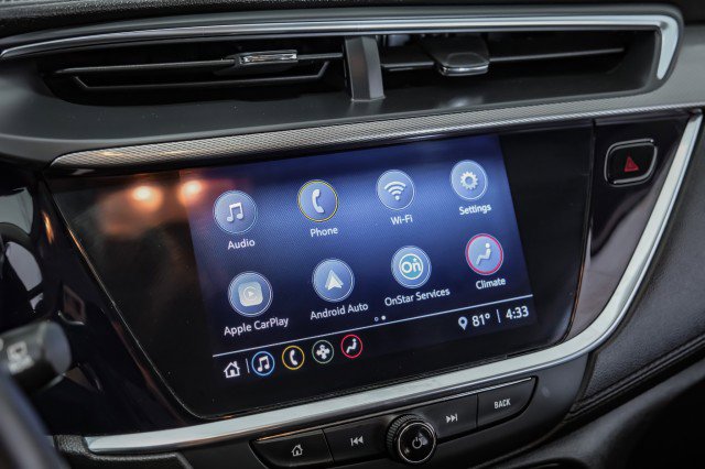 Used 2020 Buick Encore GX Select image 25