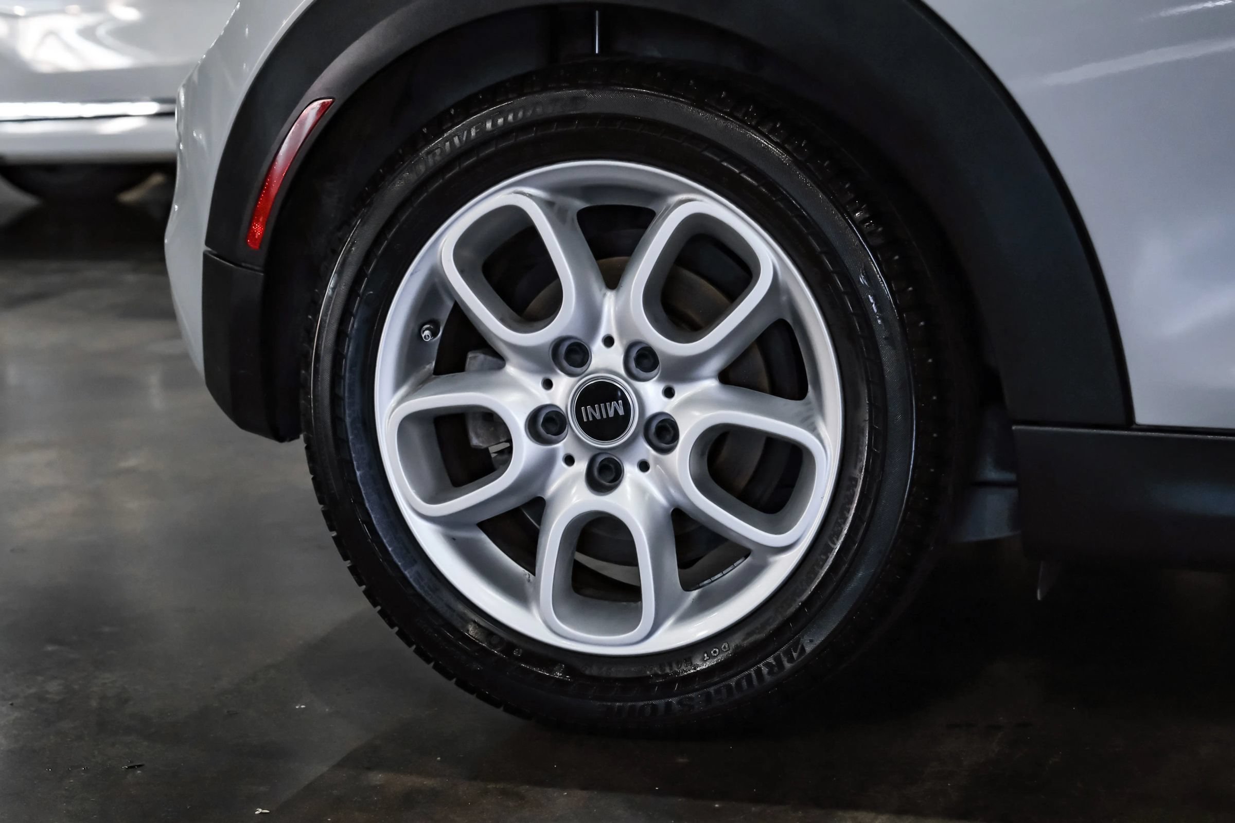 Used 2015 MINI Cooper S FWD image 40
