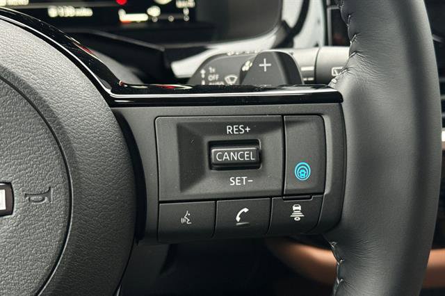 New 2025 Nissan Pathfinder Platinum image 29