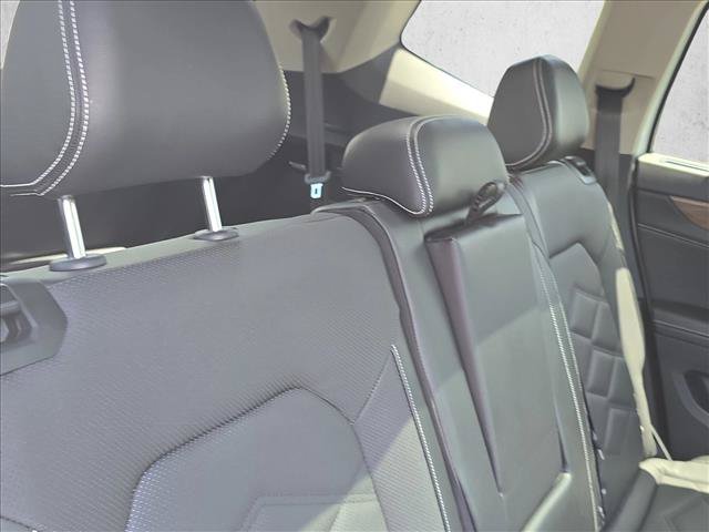 Certified 2024 Volkswagen Atlas SE w/ Panoramic Sunroof Package AWD/4WD image 22