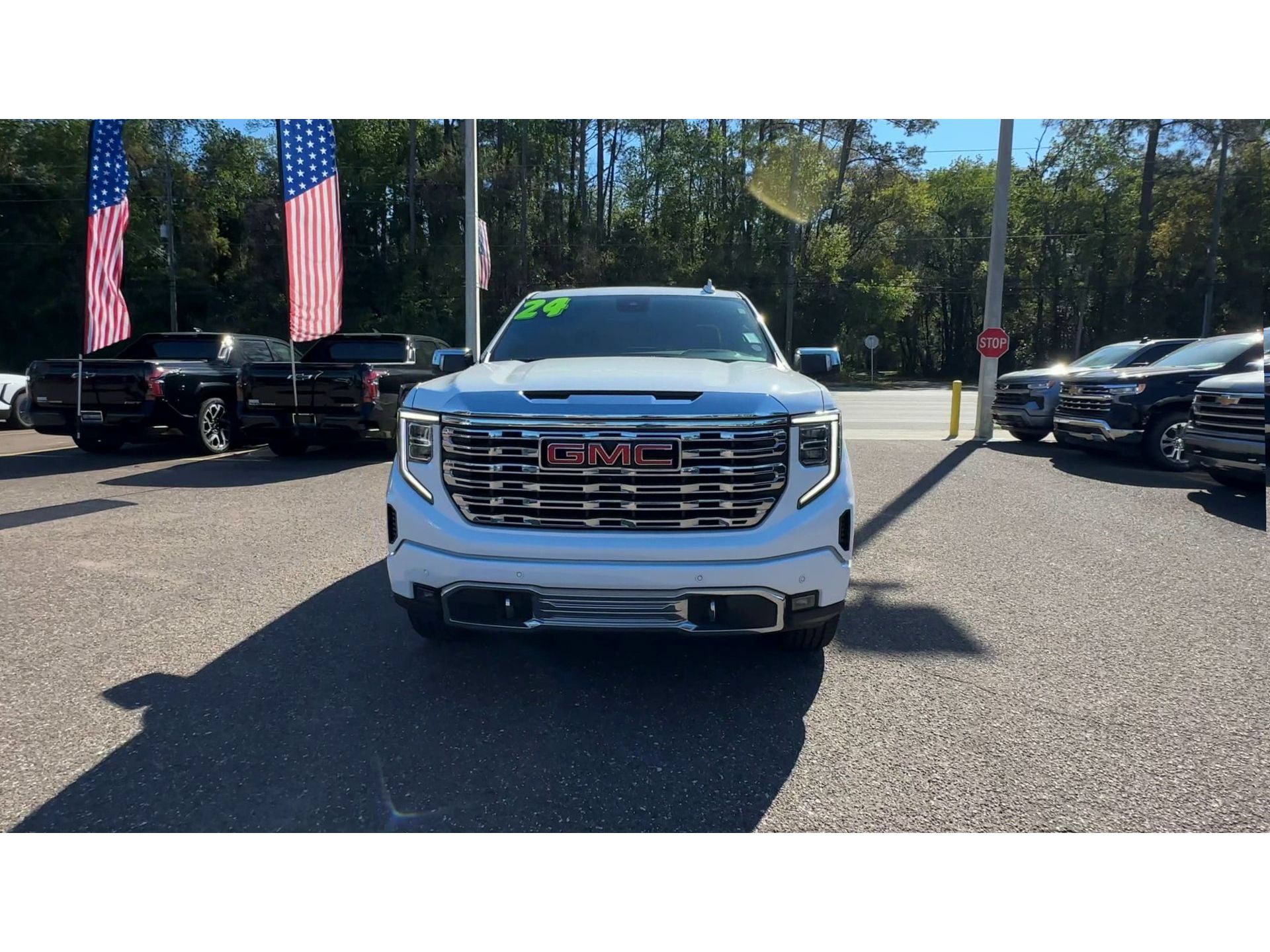 Used 2024 GMC Sierra 1500 Denali AWD/4WD image 7