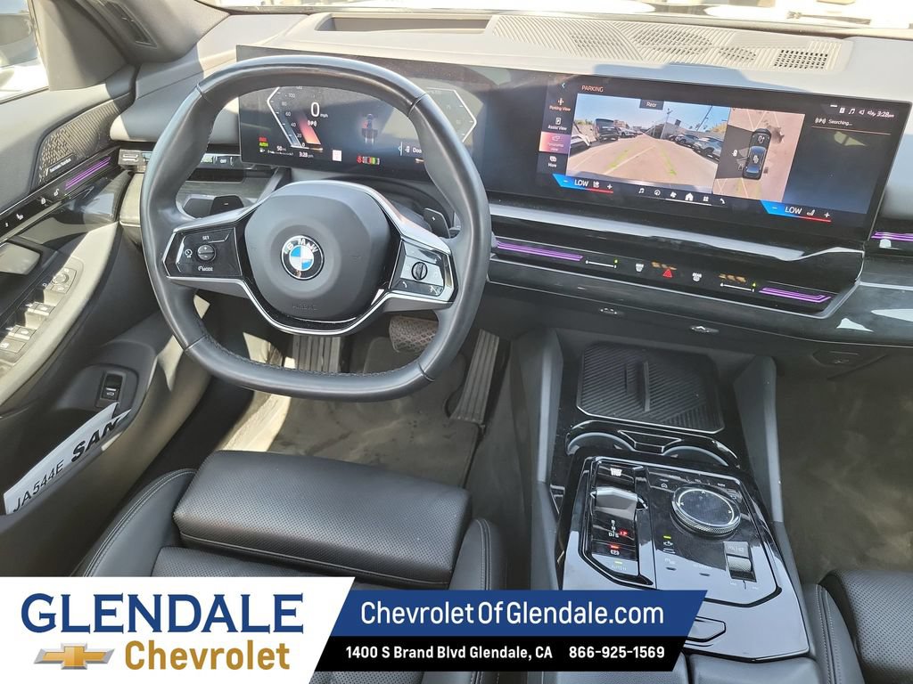 Used 2024 BMW 530i RWD image 23