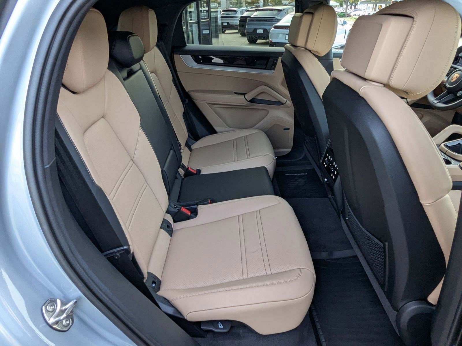 New 2026 Porsche Cayenne E-Hybrid image 24