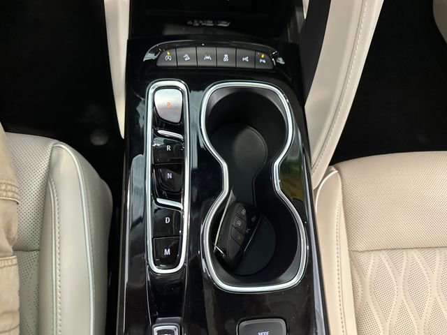 Certified 2023 Buick Envision Avenir image 24