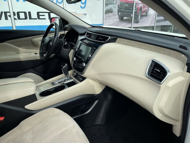Used 2020 Nissan Murano SV w/ Cargo Package image 28