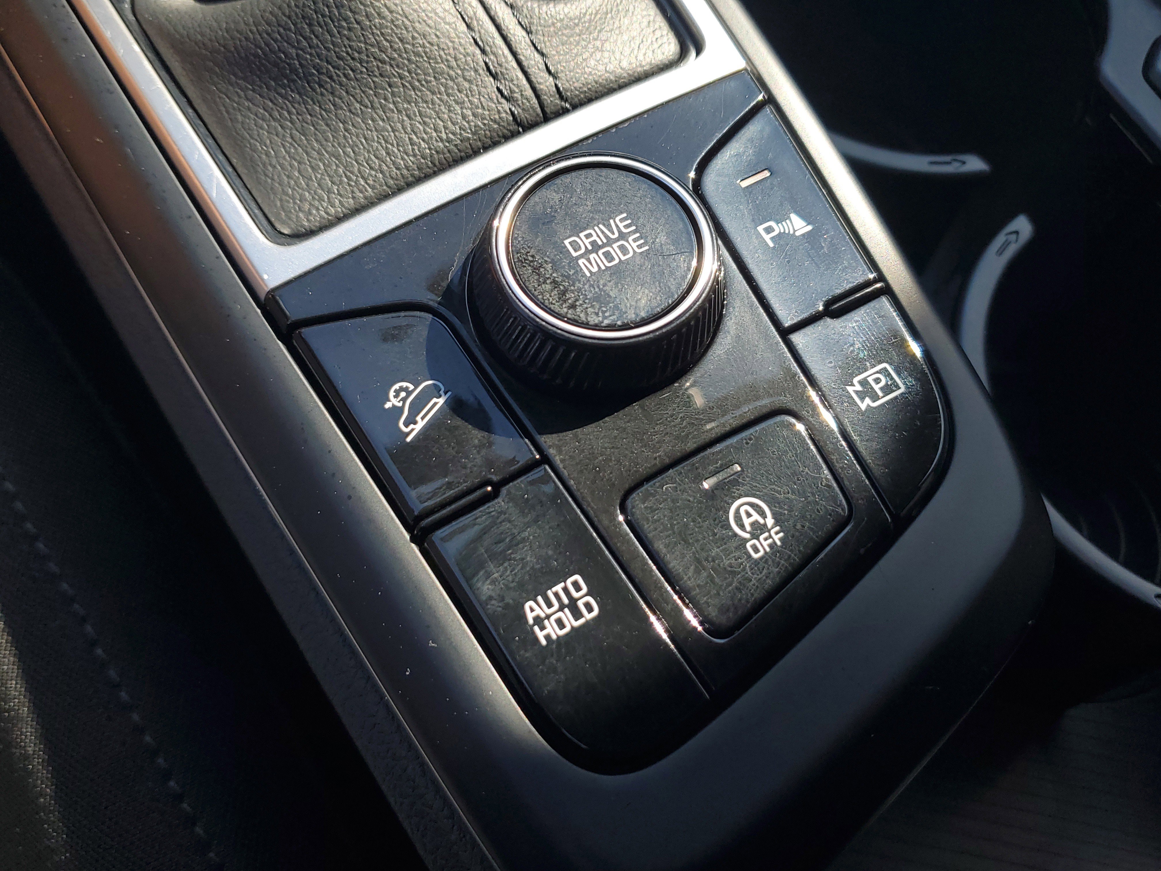 Used 2024 Kia Sportage LX image 8