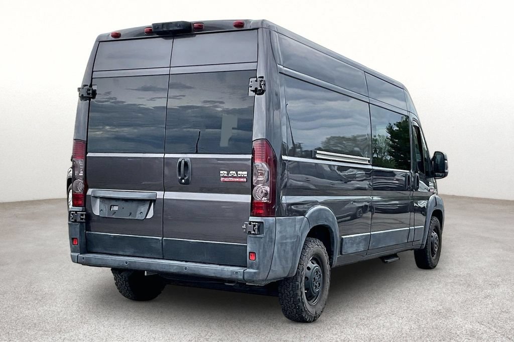 Used 2021 RAM ProMaster 2500 w/ Convenience Group FWD image 2