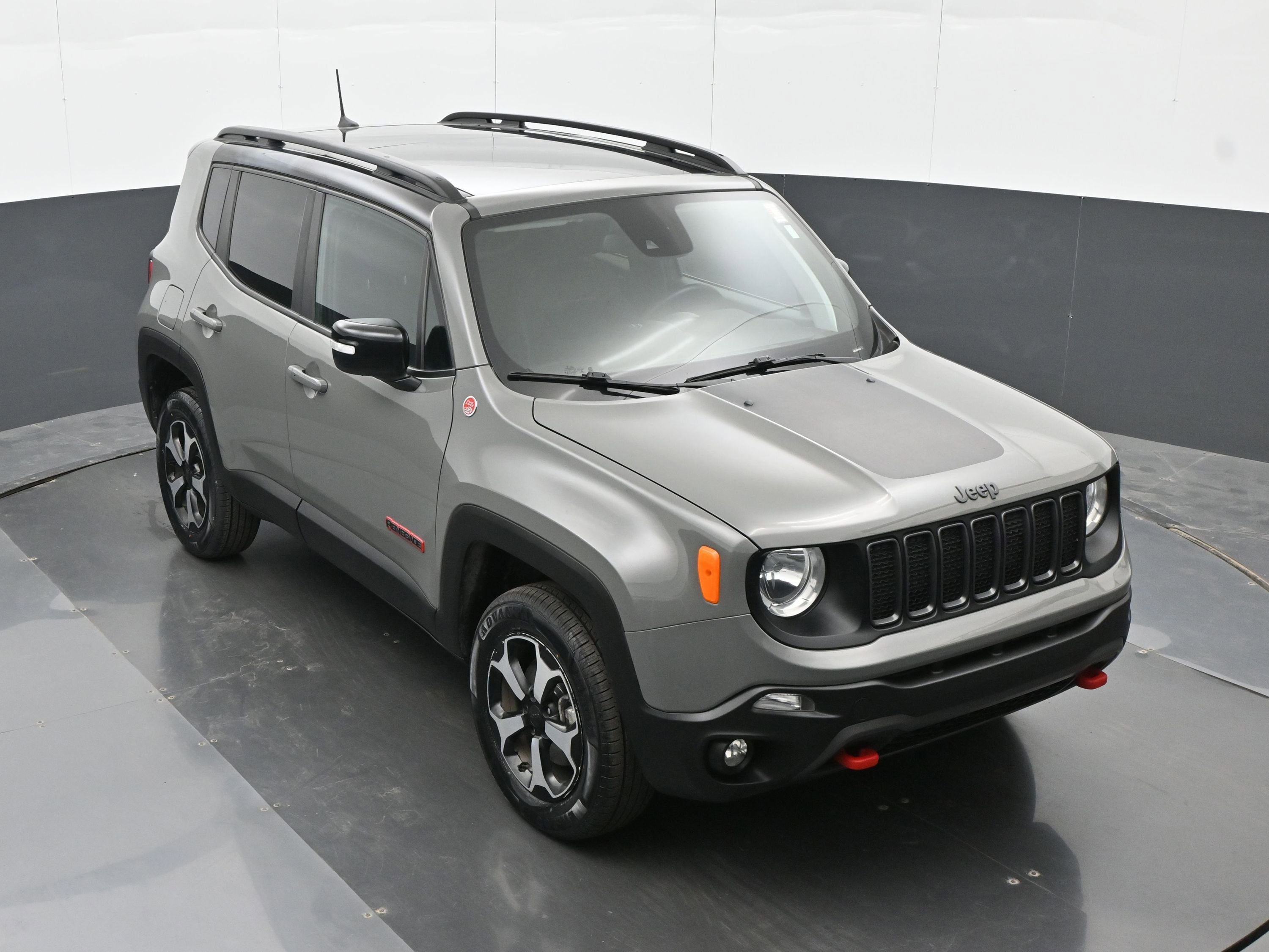 Used 2022 Jeep Renegade Trailhawk w/ Sun/Sound Group AWD/4WD image 27
