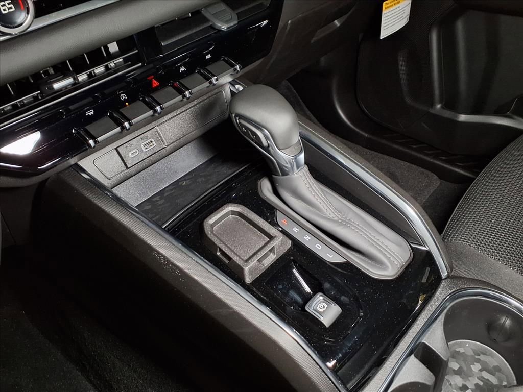 New 2026 GMC Canyon Elevation w/ Convenience Package image 19