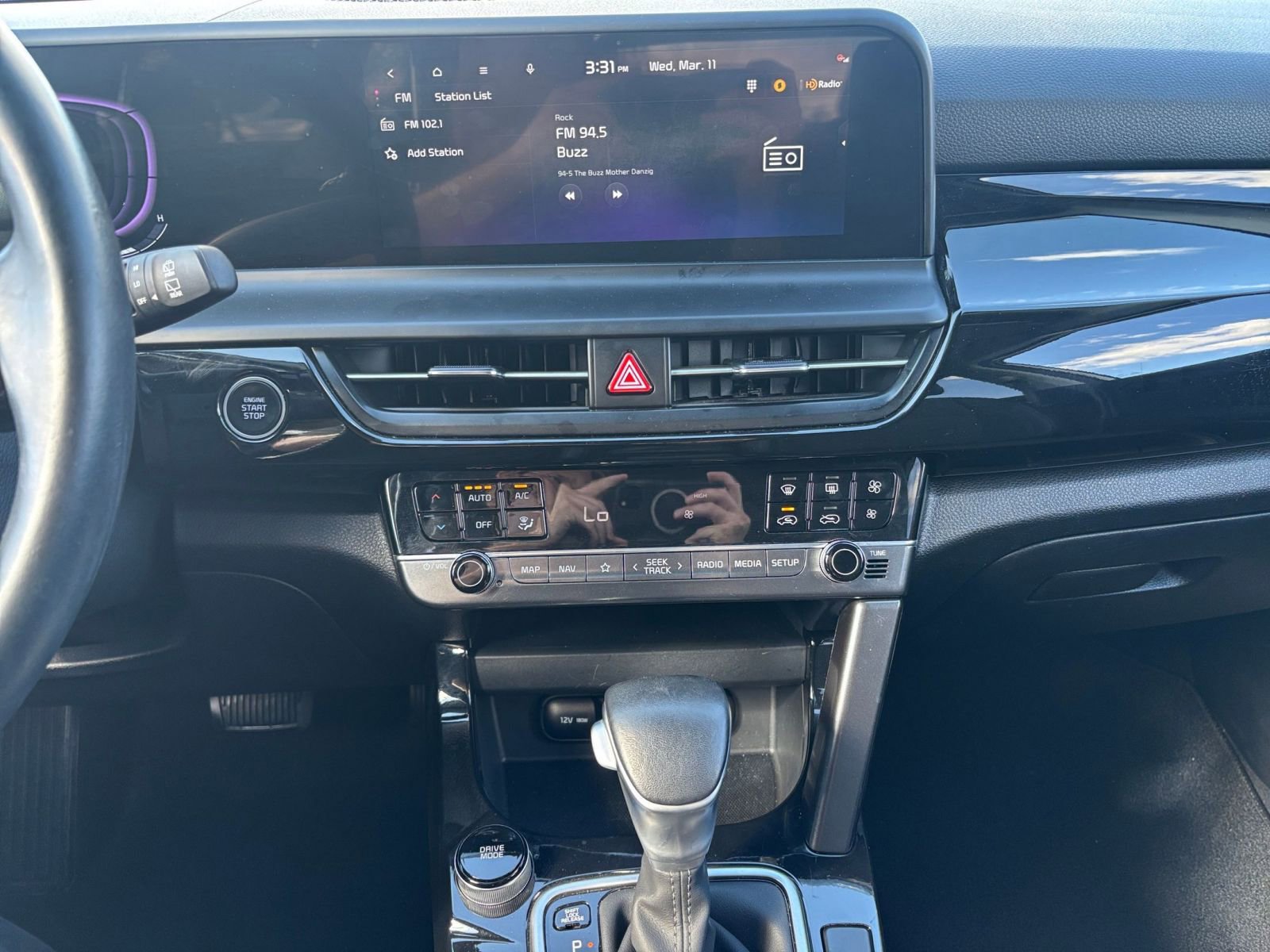 Used 2025 Kia Seltos S image 17