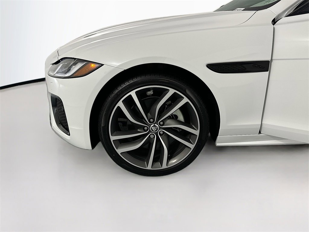 New 2024 Jaguar XF R-Dynamic SE image 33