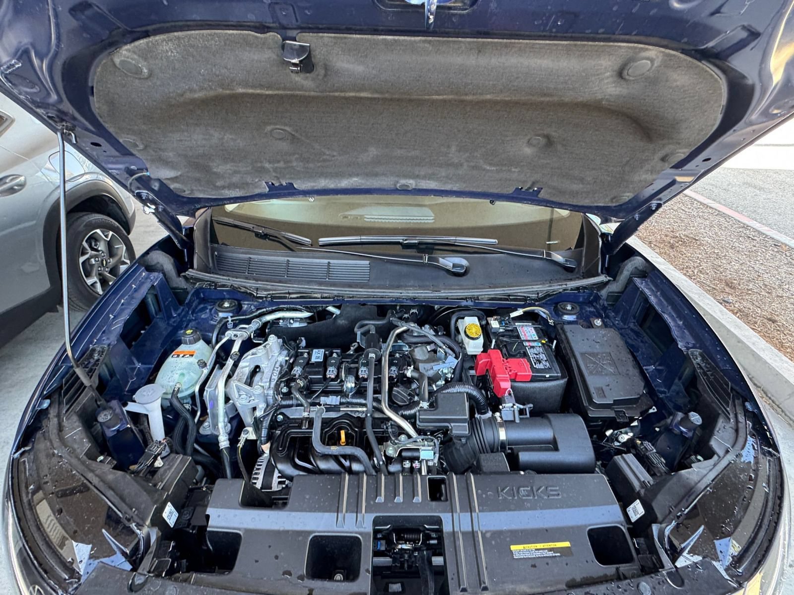 Used 2026 Nissan Kicks SR FWD image 31