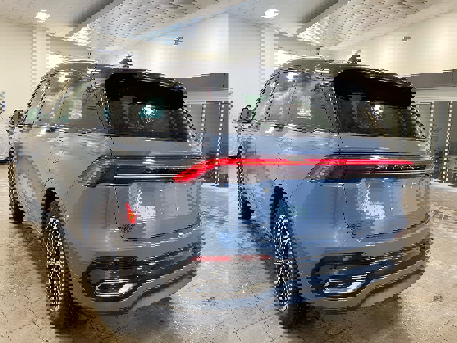 New 2026 Lincoln Nautilus Reserve image 5