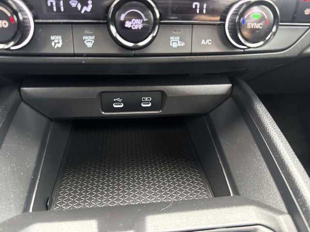 Used 2025 Honda Accord SE image 25