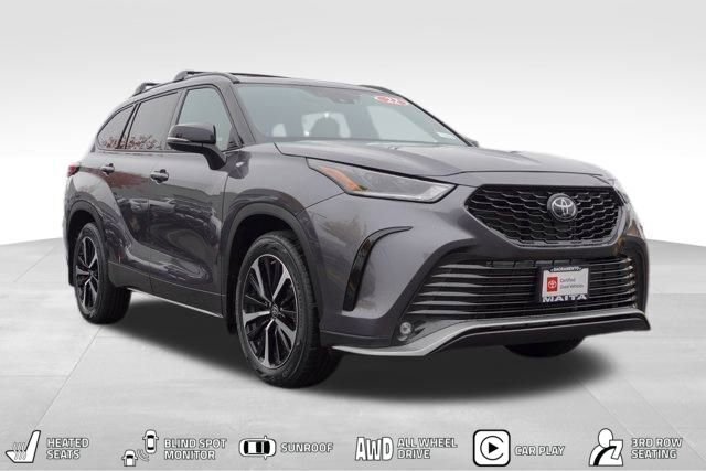 Used 2022 Toyota Highlander XSE