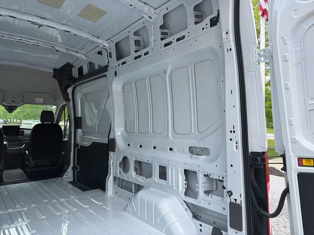 New 2026 Ford Transit 350 148 High Roof AWD image 20